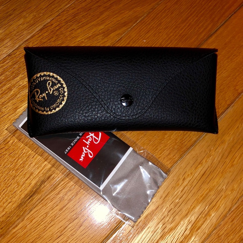 NWT Black Leather Rayban Sunglass Case